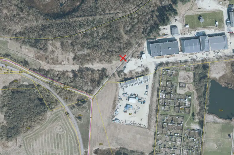 Luftfoto af Værket ved Søndersø og bruddet på vandledningen