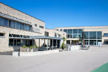 Indgangen til Bagsværd Skole