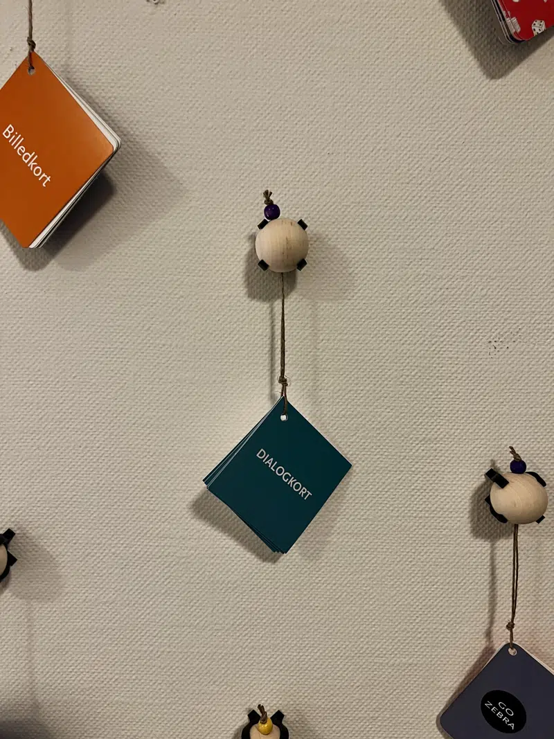 Dialogkort med samtaleemner til pausen eller en gåtur