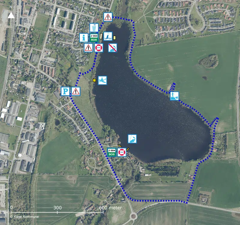 Oversigtskort over Kimmerslev Sø med pictogrammer, der viser hvilke faciliteter der findes og hvor de er placeret
