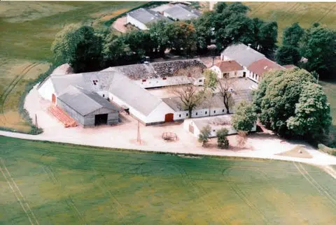 Luftfoto af Brødsgård