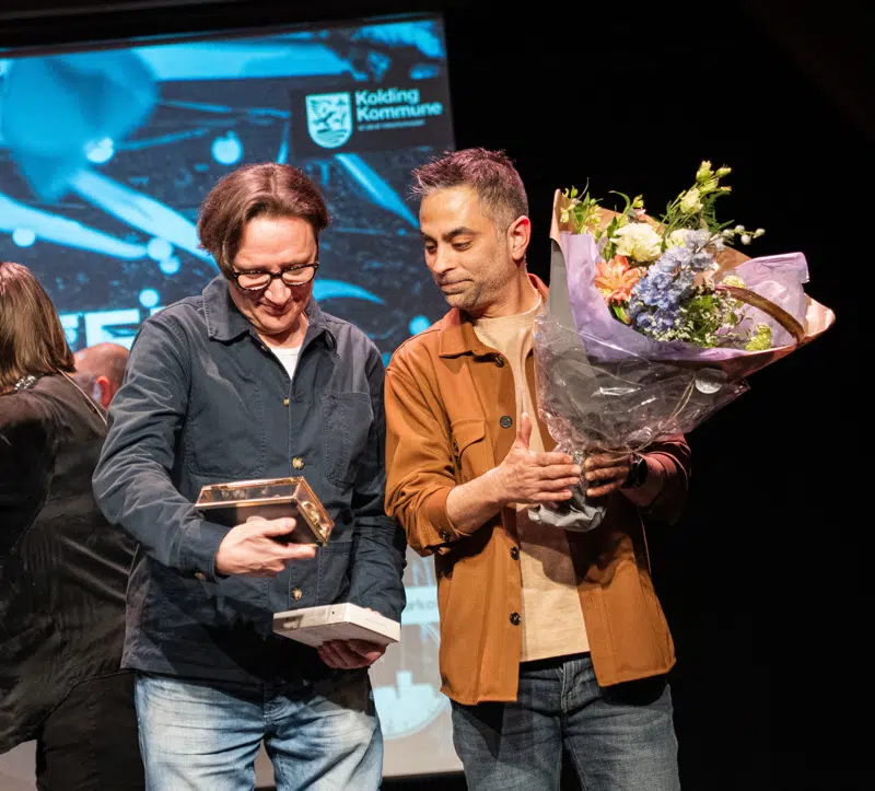 Vinder af Årets KulturKolding-prisen 2025. Den Engelske Pub - You'll Never Walk Alone modtog prisen.