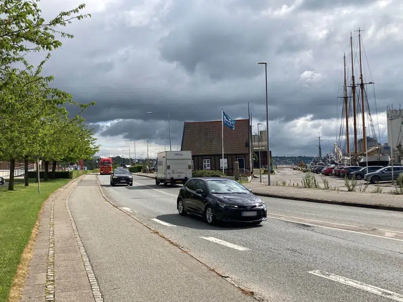 Trafik Jens Holms Vej 