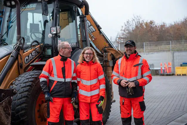 Tre genbrugsvejledere på Kolding Nord Genbrugsplads