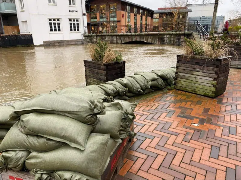 Sandsække ved Kolding Å