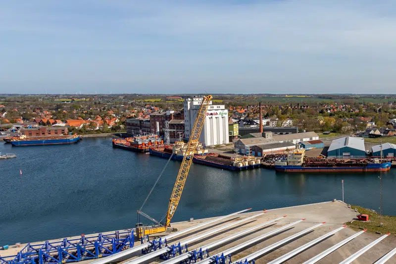 Pramme ved kaj 12-13 i Nakskov 