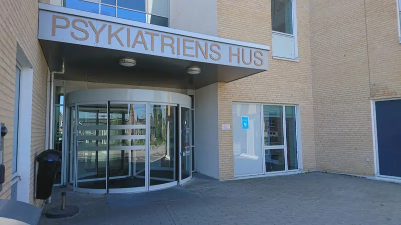 Indgang til psykiatriens hus