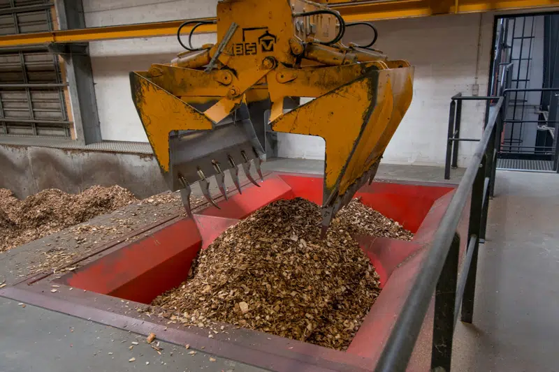 Vi håndterer omkring 33.000 tons flis om året